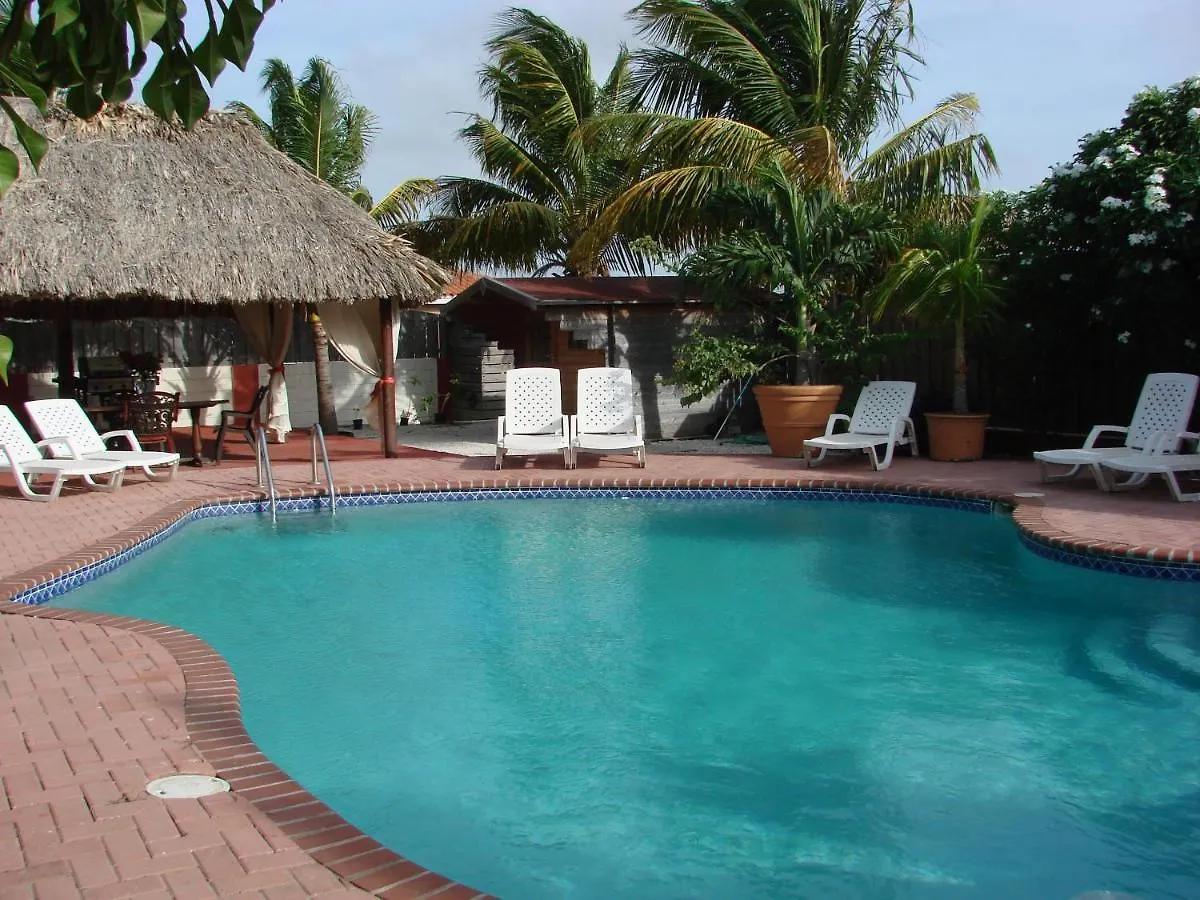 Aparthotel Cunucu Villas - Aruba Tropical Garden Apartments Oranjestad