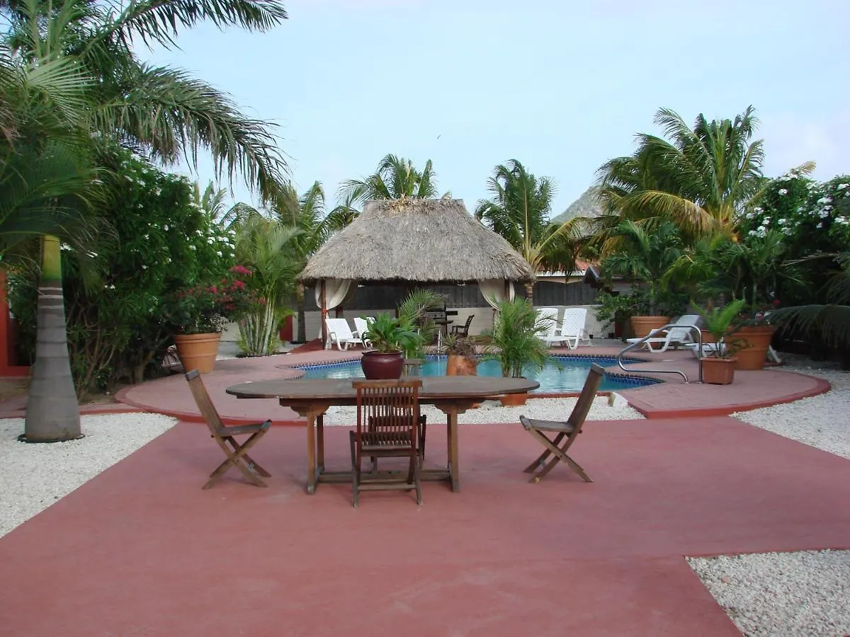 Apart-hotel Cunucu Villas - Aruba Tropical Garden Apartments Oranjestad Aruba